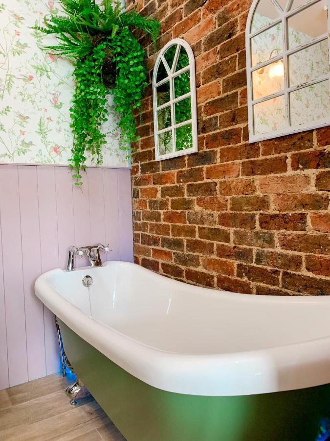 The Townhouse 101 Bed and Breakfast Sandown Εξωτερικό φωτογραφία